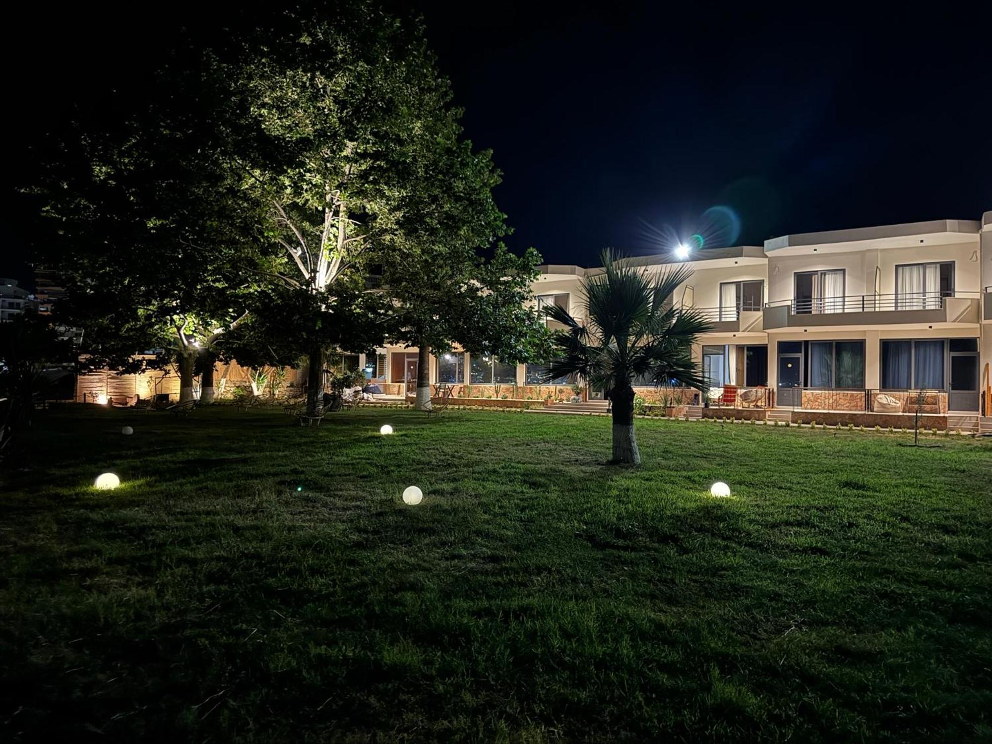 Orb Inn Sarandë Eksteriør bilde